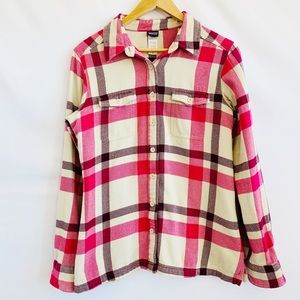 Patagonia button-down shirt size 6 pink